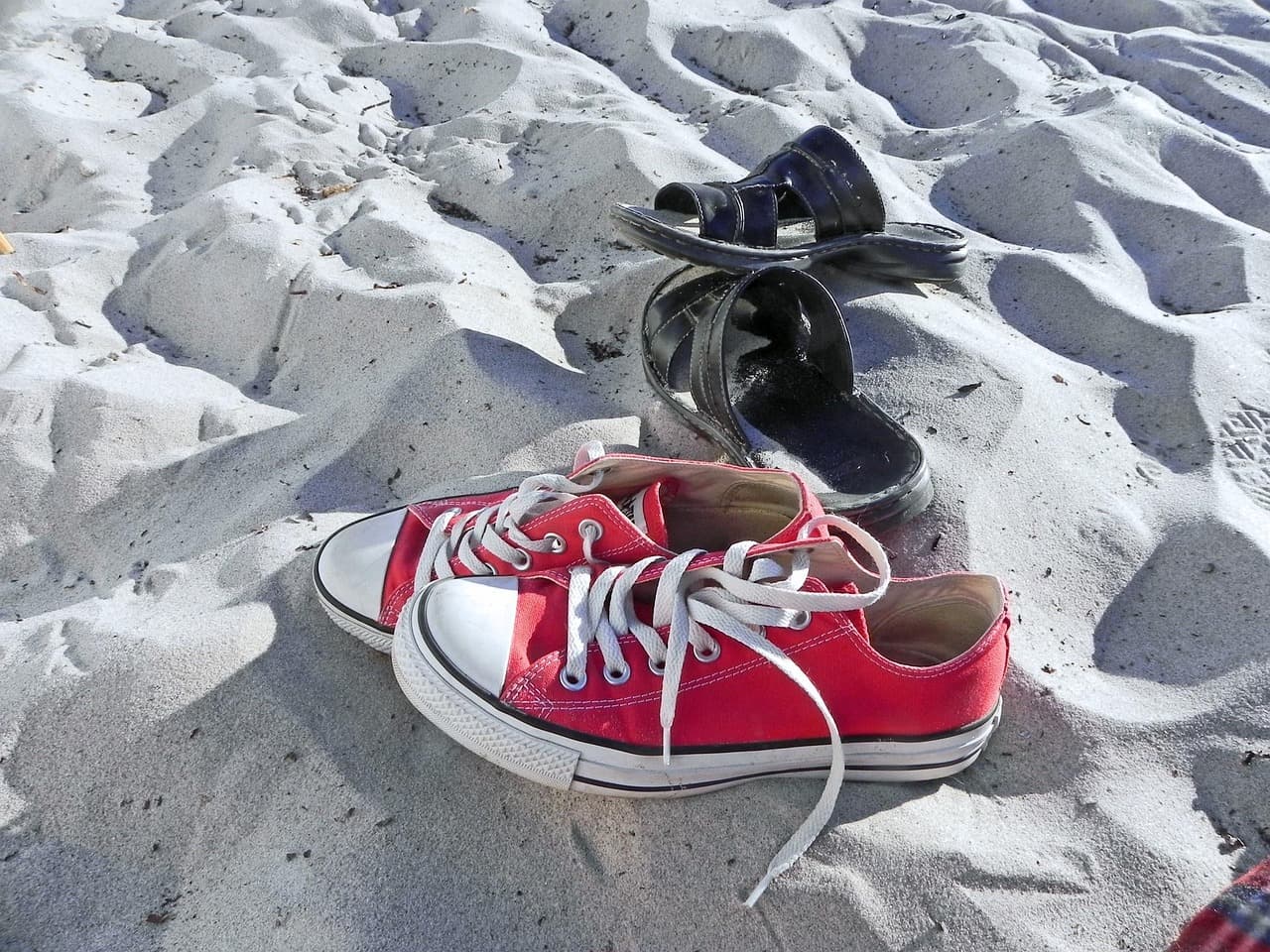 shoes, beach, nature, sand, shoe prints, convers