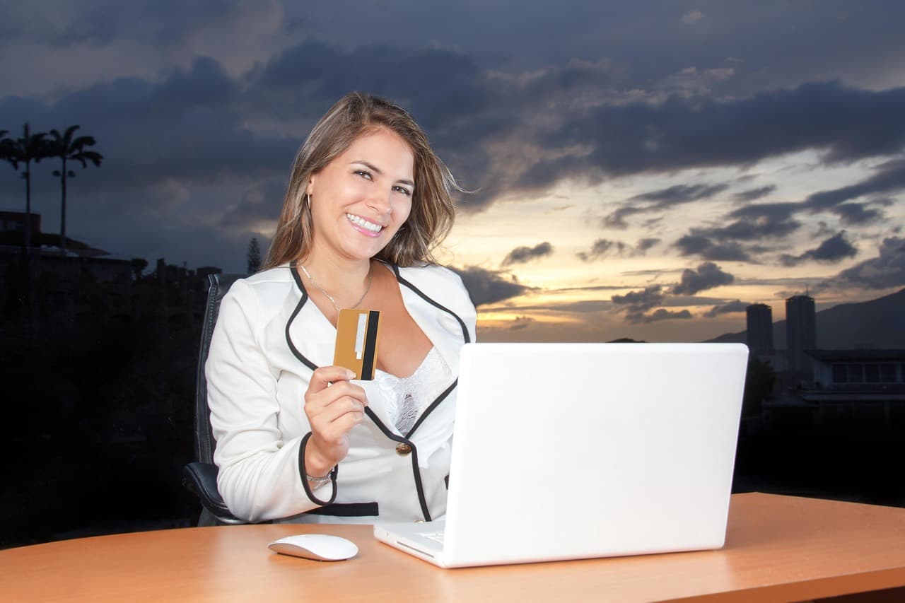 beautiful, bussiness woman, smiling, credit card, sunsetbusiness, attractive, bussinesswoman, computer, computer desk, corporate, happy, landscape, laptop, sunset, woman, working, young, working woman, business, people, business woman, work, female, office, working people, how it works, work out, person, job, technology, woman at computer, woman on computer, worker, professional, desk, women, woman business, occupation, internet, communication, success, indoors, table, person on computer, phone, caucasian, using computer, nature, wireless, connection, adult, modern, lifestyle, digital, smart, 4g, using, web design, digital marketing, ecommerce, online shopping, adspublicity