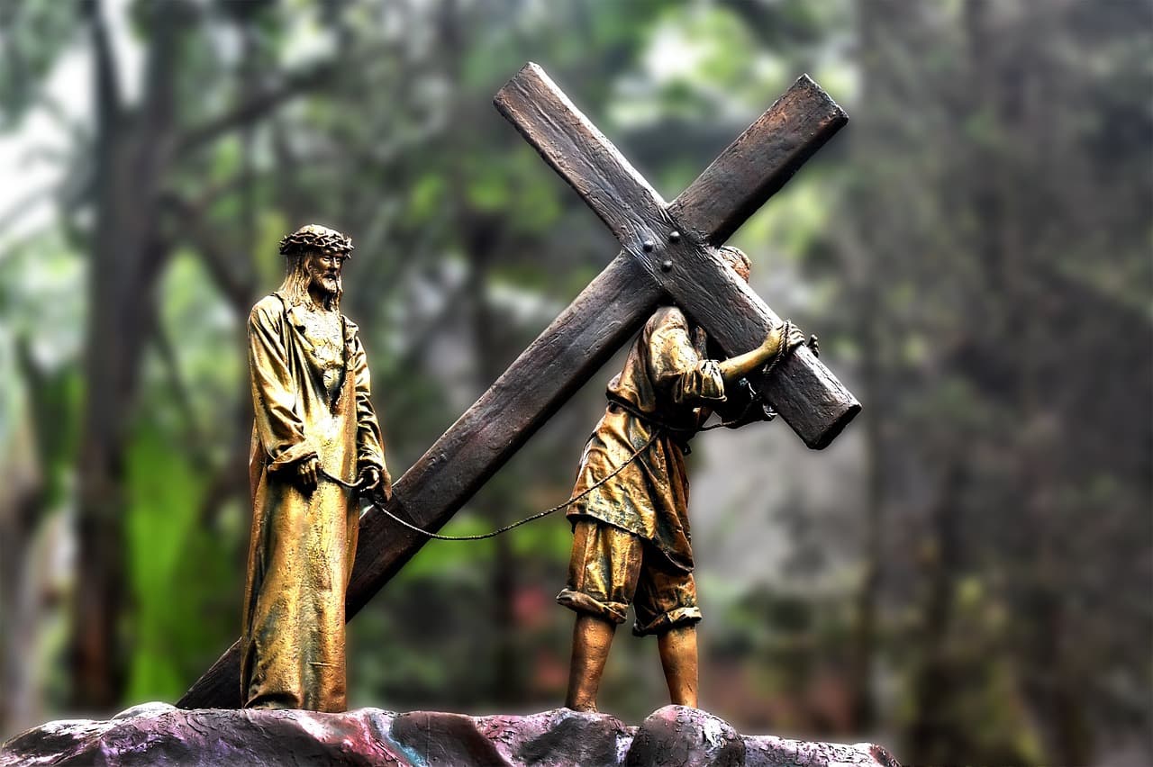 jesus christ and the cross, the cross, easter, station of the cross, crucifixion, passion, thorns, gray cross, gray blood